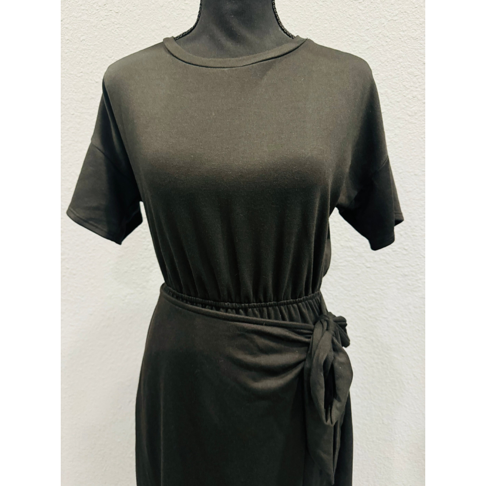 FSL Apparel Black Wrap Midi Dress - Elegant and Comfortable Size S - Picture 6 of 8